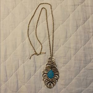 Kendra Scott turquoise and gold necklace